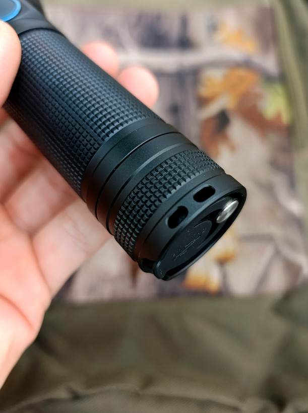 چراغ قوه اولایت مدل OLight R50 Seeker2500 Lumens