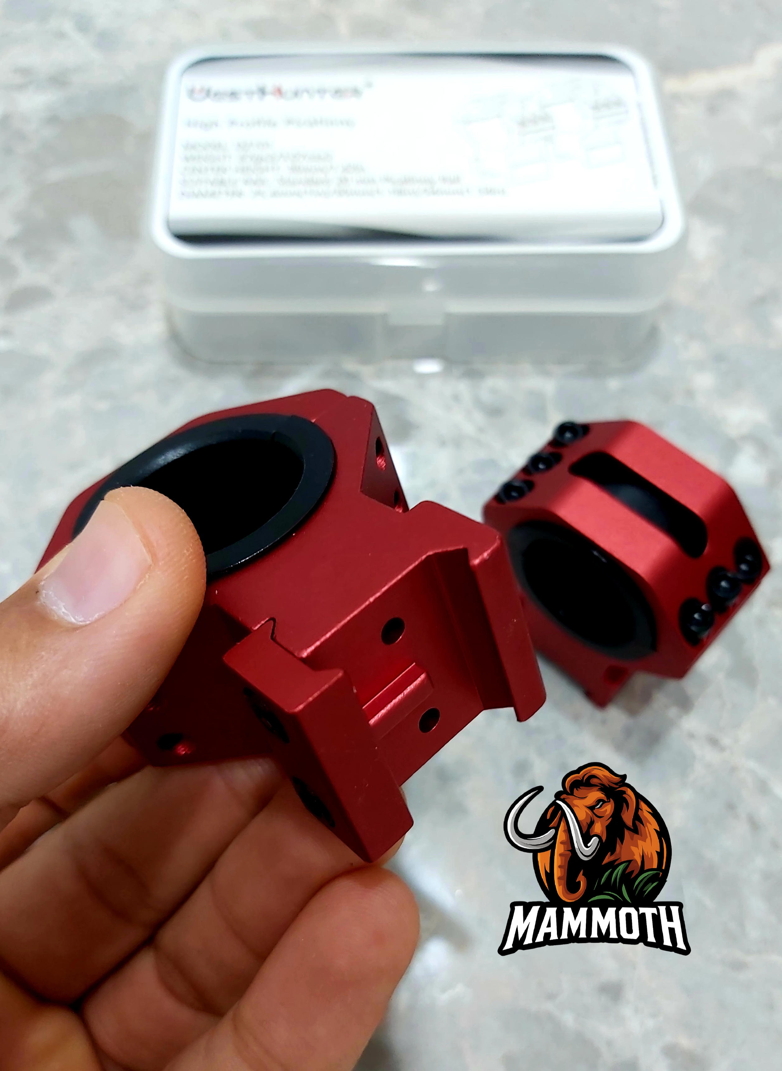 فک دارای قفل پیکاتینی