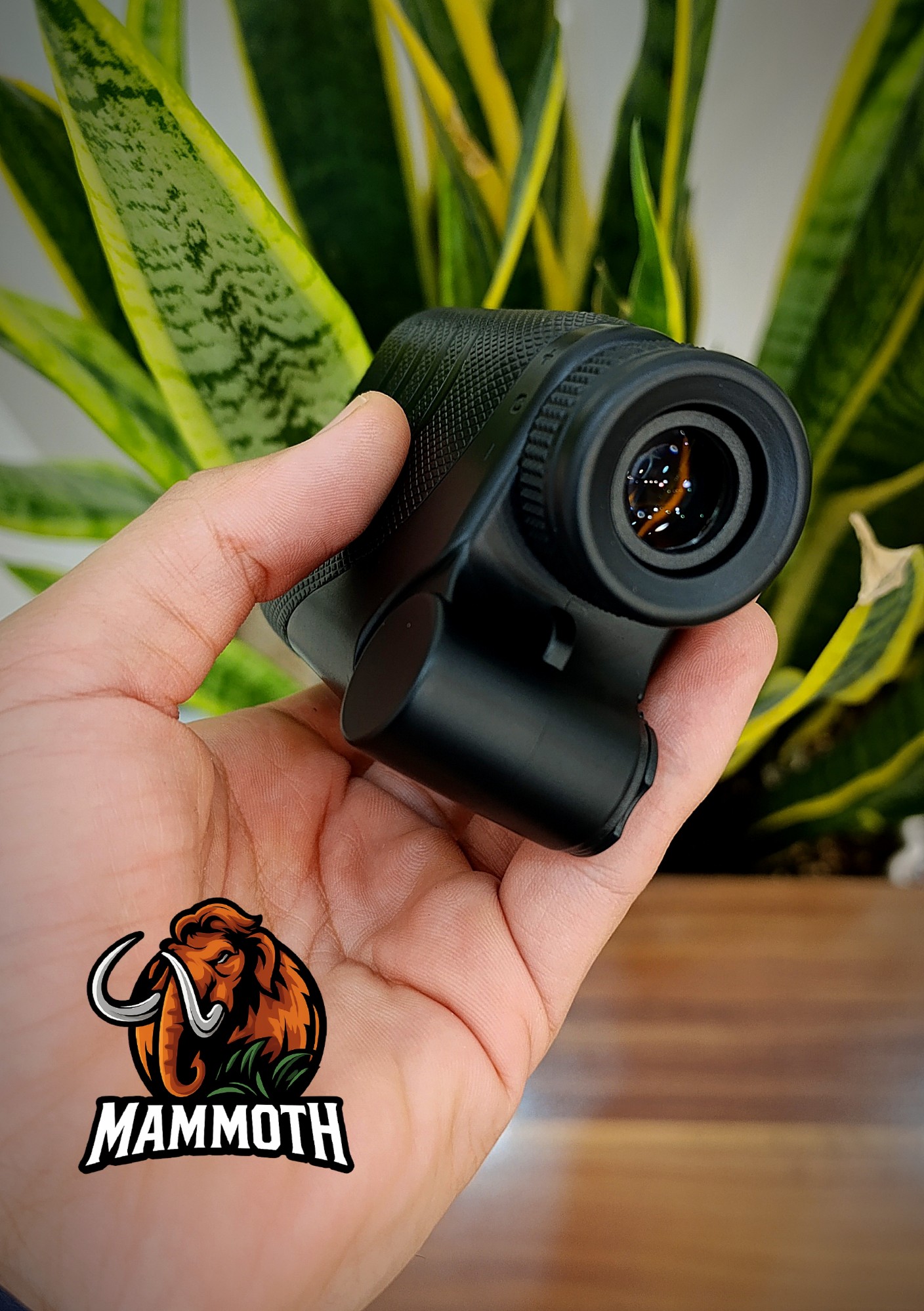 رنج فایندر نوهاوک پرو ۱۲۰۰ یارد