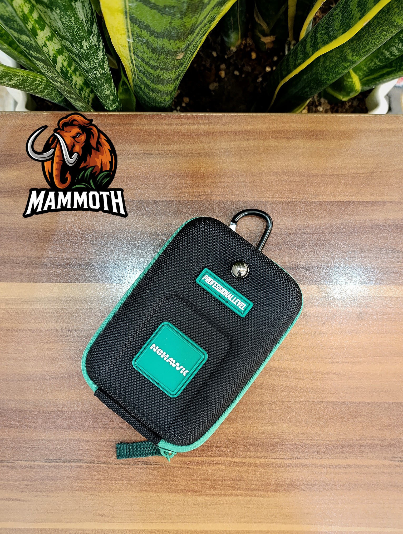 رنج فایندر نوهاوک پرو ۱۲۰۰ یارد